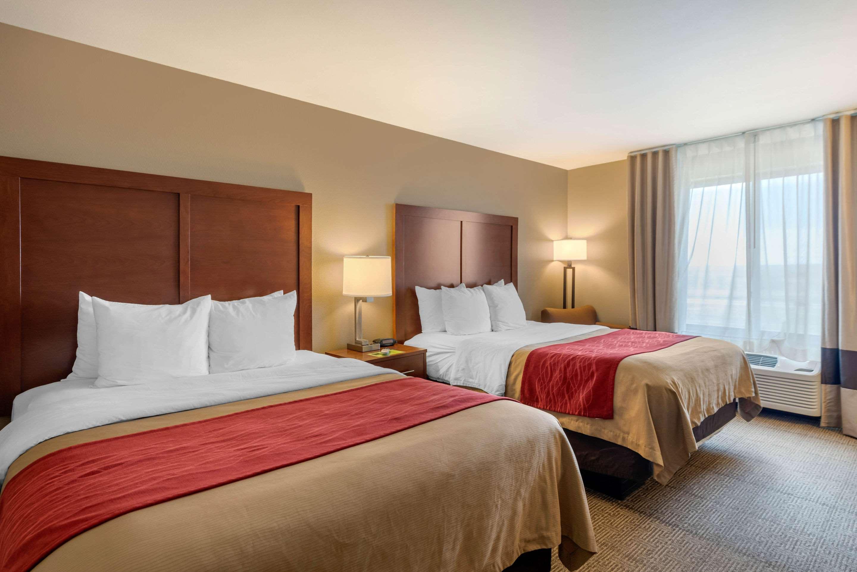 Comfort Inn Limon Buitenkant foto