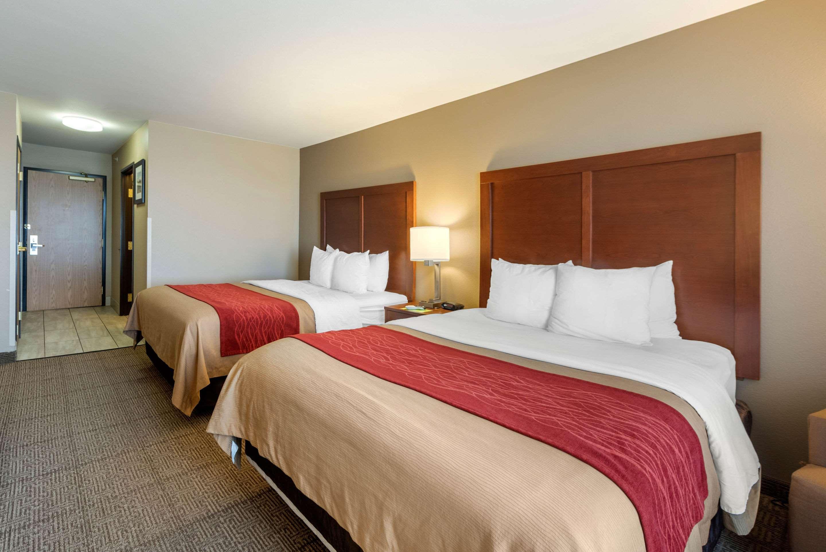 Comfort Inn Limon Buitenkant foto